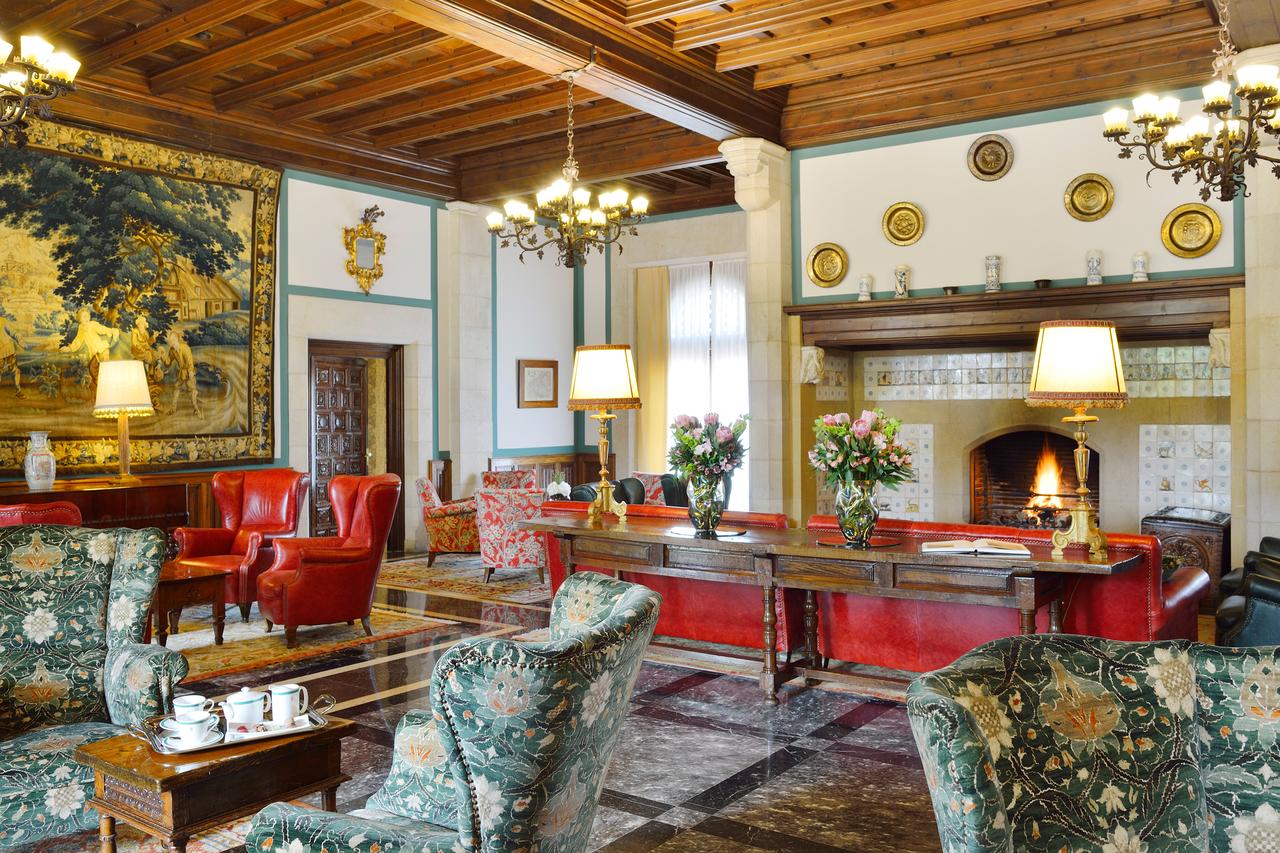 Отель Hostal de La Gavina.