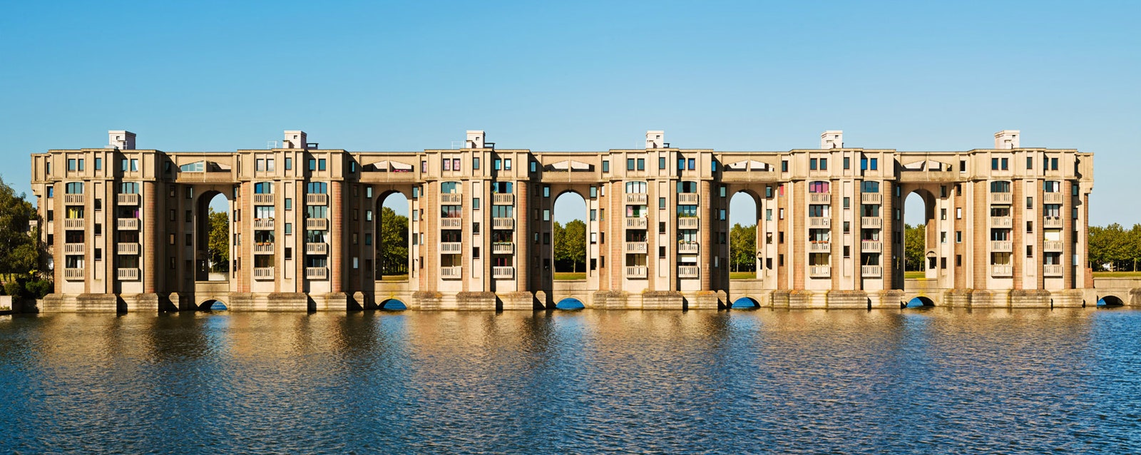 Фото Gregori Civera  courtesy of Ricardo Bofill Taller de Arquitectura Ricardo Bofill Gestalten 2019