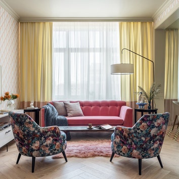Квартира в розовых тонах в Санкт-Петербурге, 100 м²