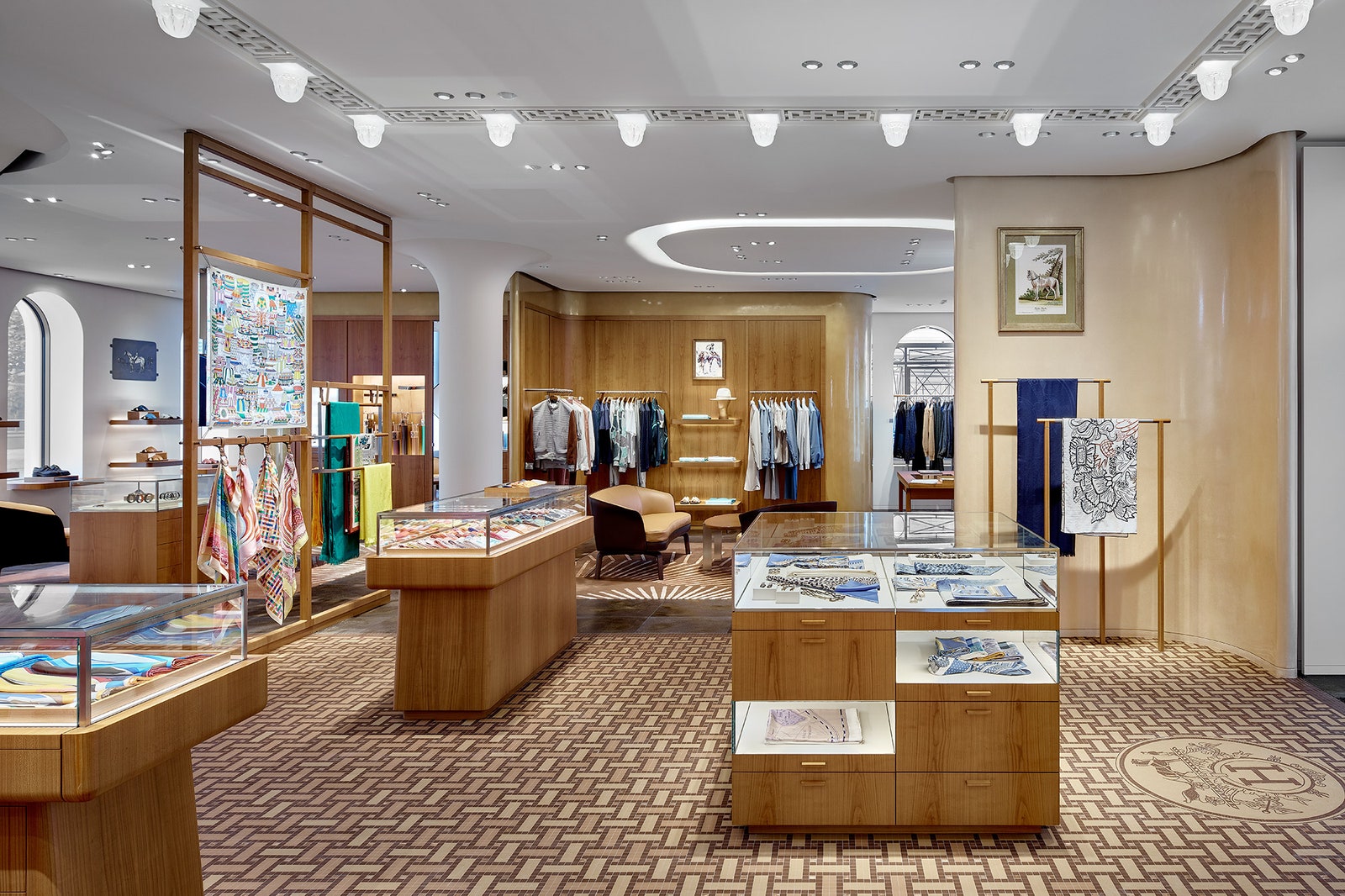 В Москве открылся обновленный бутик Hermès