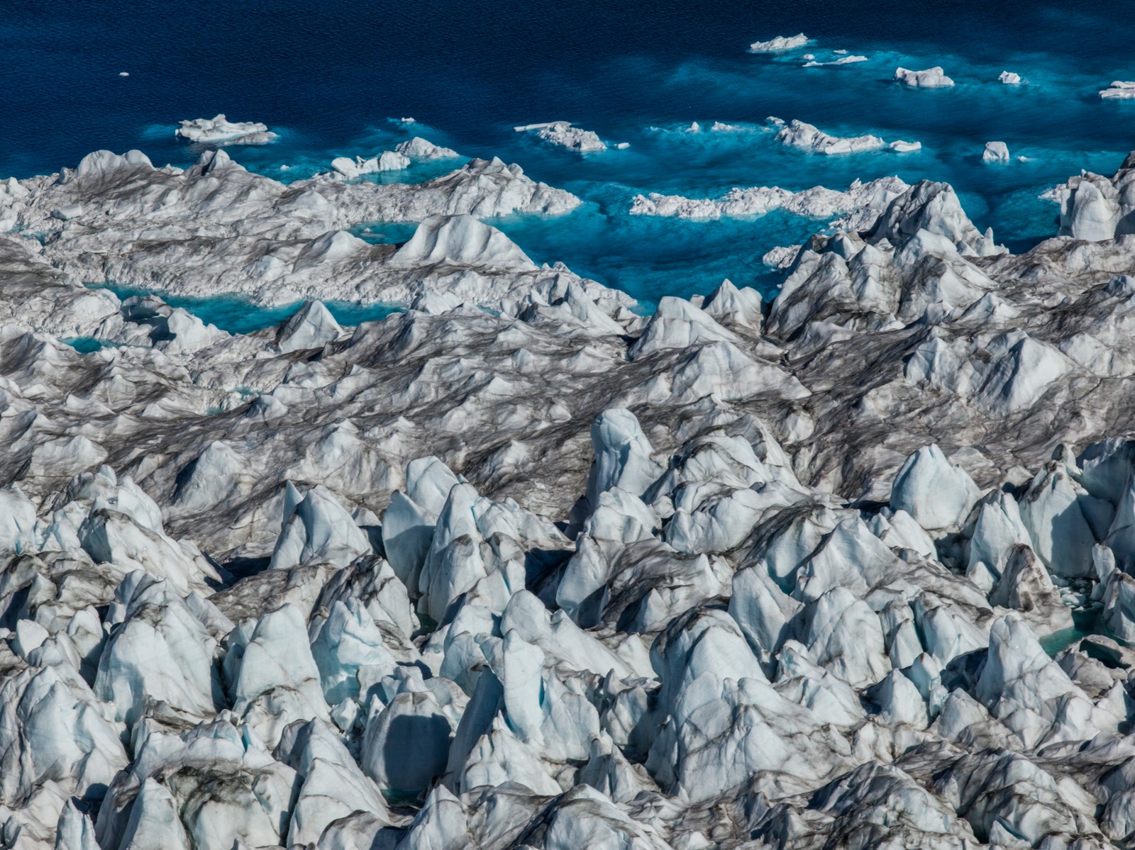 Диана Тафт. Морской пейзаж гренландский ледяной щит. Из проекта “Таяние Арктики” 2016. Пигментная печать © Диана Тафт