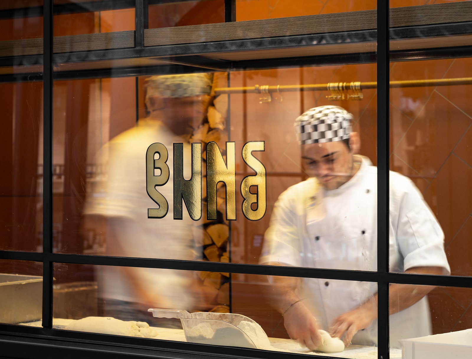 Ресторан с булочками Buns  Buns на рынке КовентГарден в Лондоне
