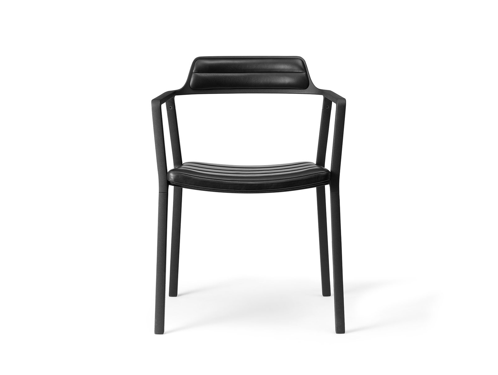 Дизайн лаконичного кресла от Vipp