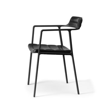 Лаконичное кресло от Vipp