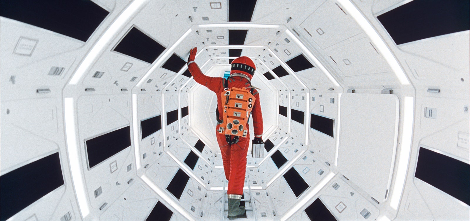 “2001 A Space Odyssey” directed by Stanley Kubrick . Still image. © Warner Bros. Entertainment Inc.