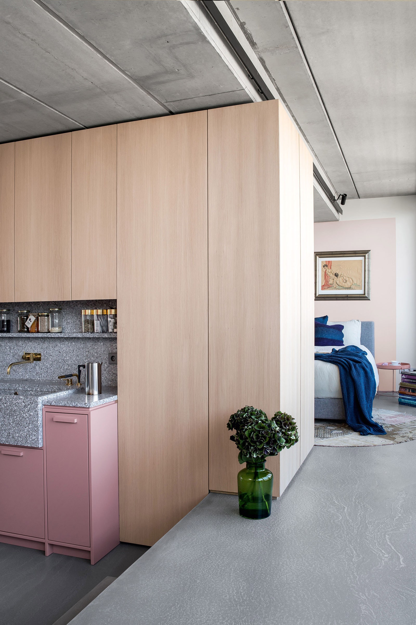 Дизайнпроект творческой квартиры архитектора в Берлине