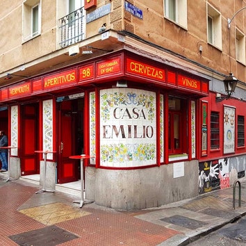 “Без излишеств”: блог о традиционных барах и кафе в Мадриде