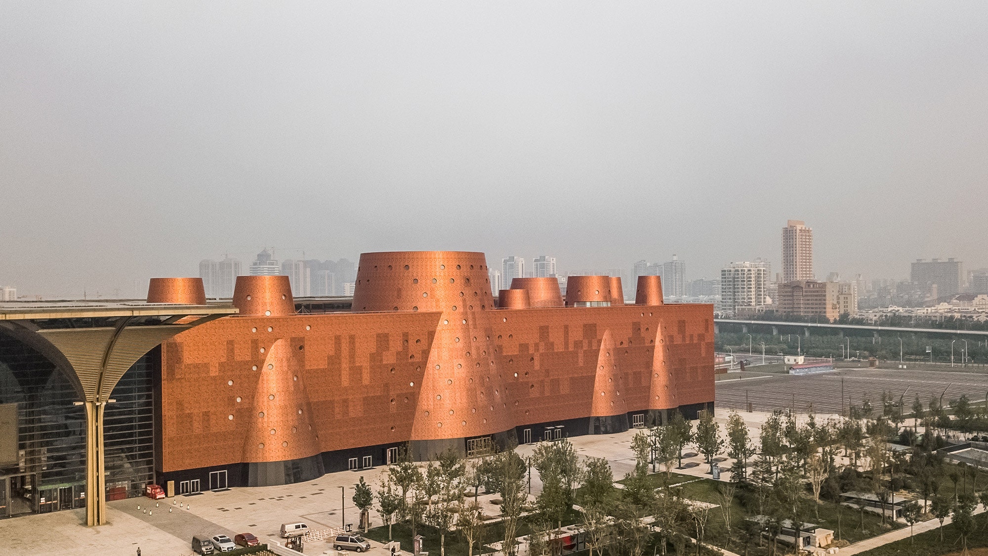 Музей Exploratorium по проекту Bernard Tschumi Architects в Тяньцзине