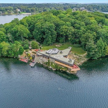 Райт или не Райт: частный остров с домами по проекту Фрэнка Ллойда Райта продают за 12,9 млн долларов