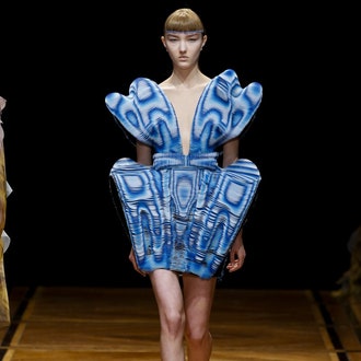 Мода в 3D: футуризм и абстракция в коллекции Iris van Herpen Couture