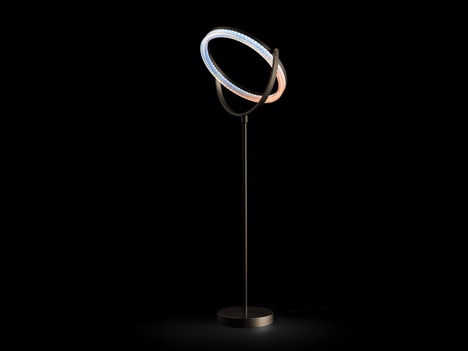 Новые коллекции светильников от Swarovski на Миланской неделе дизайна