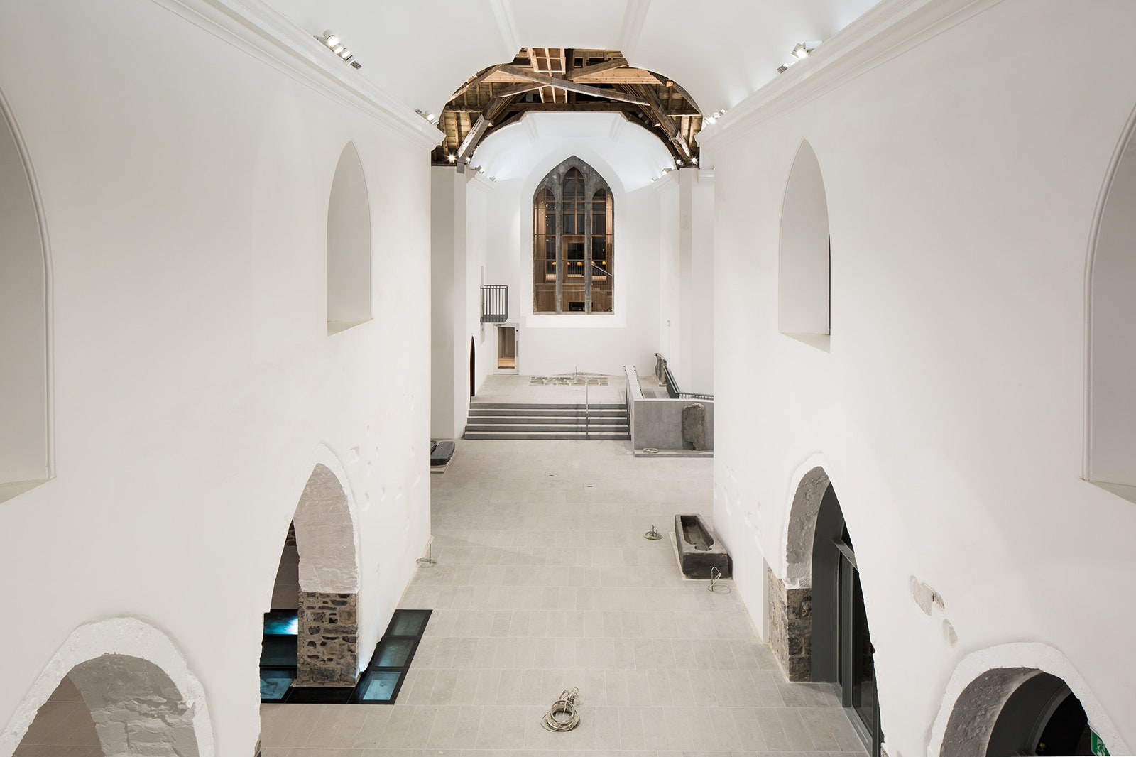 В Ирландии церковь XIII века превратили в музей средневековых артефактов