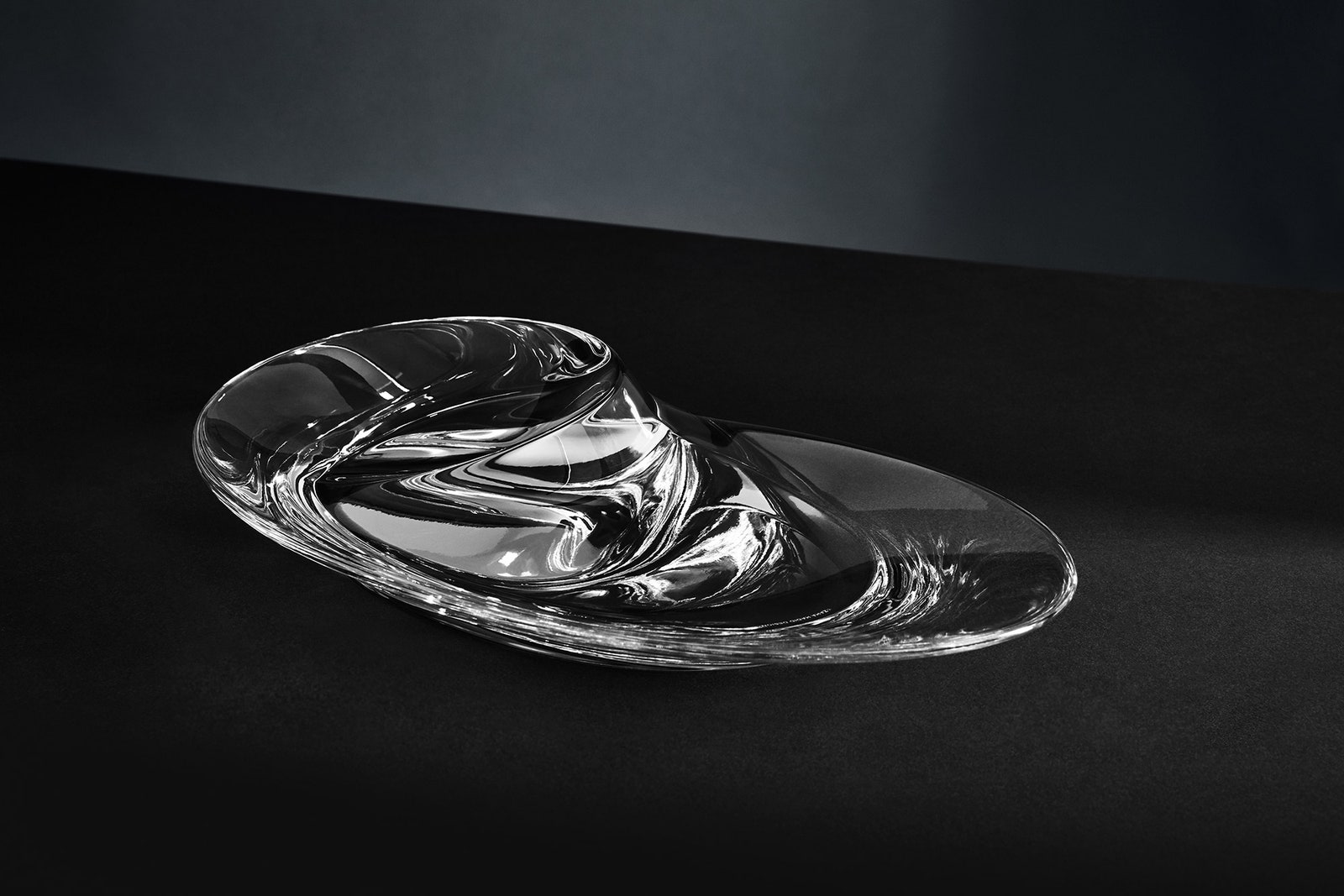 Неожиданное в обычном новая коллекция посуды от Zaha Hadid Design