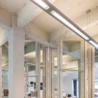 Новый офис BBDO в Брюсселе по проекту ZAmpone Architectuur