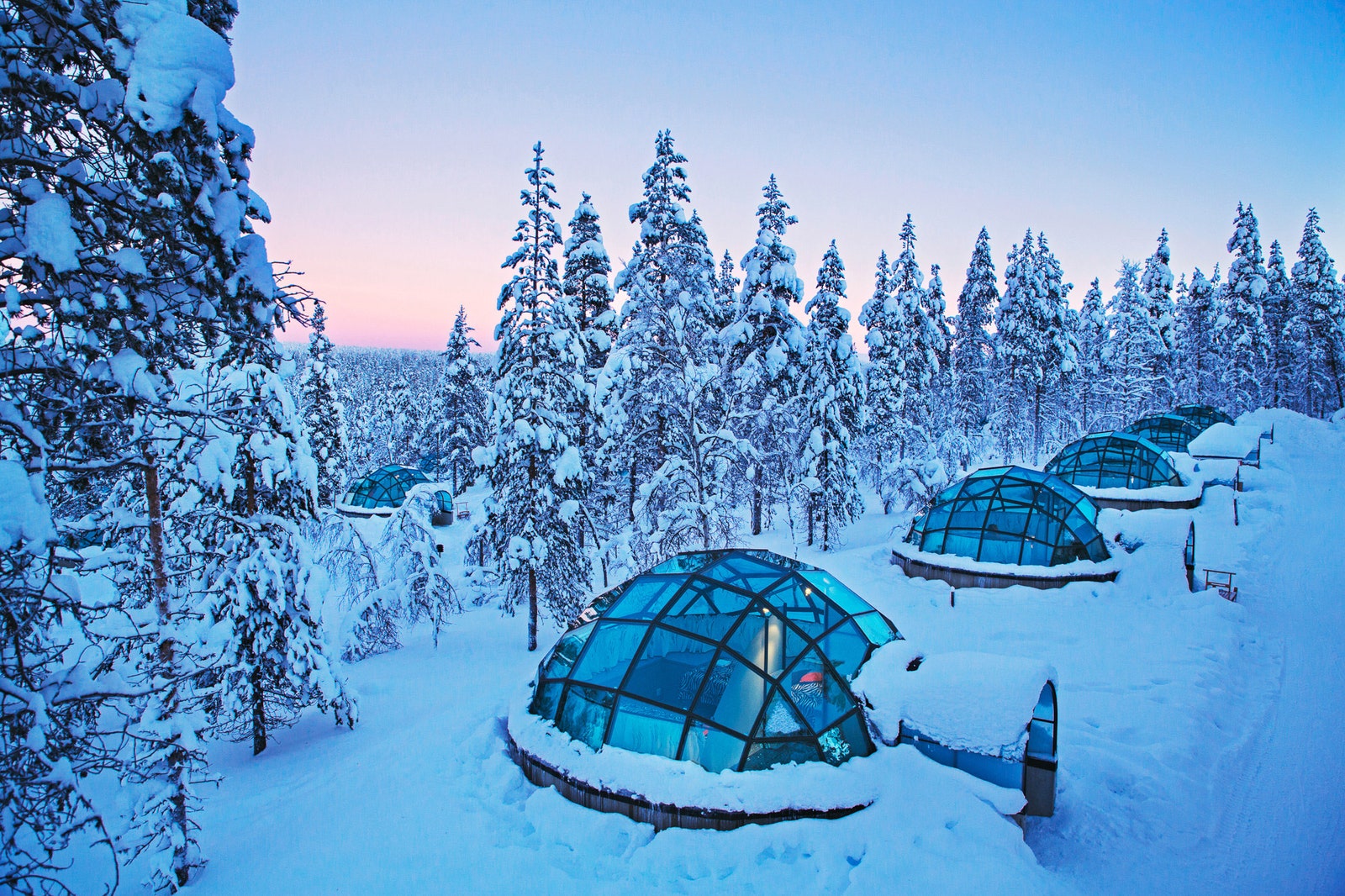 Зимняя сказка 5 отелей для праздничных каникул в гармонии с природой