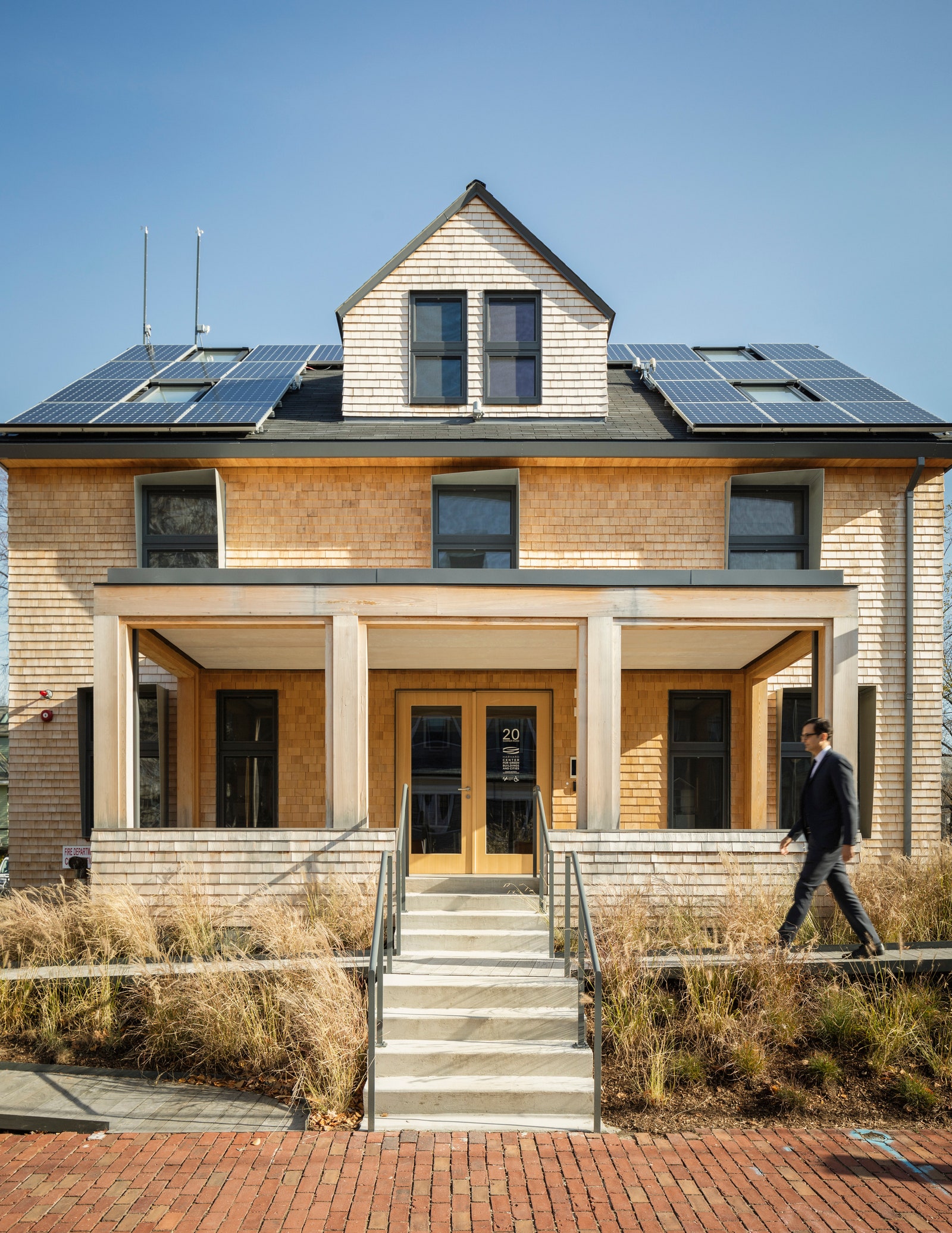 Ecofriendly дом штабквартира с нулевым потреблением в Кембридже по проекту Snøhetta
