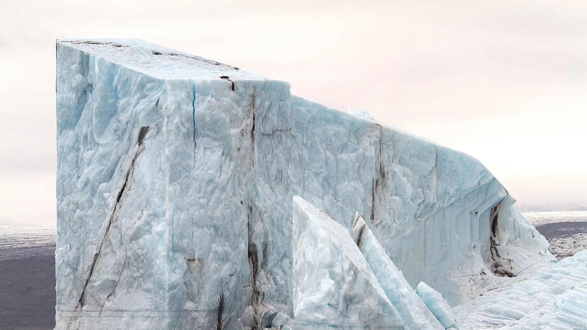 Архитектура айсбергов необычный фотопроект Уго Ливе