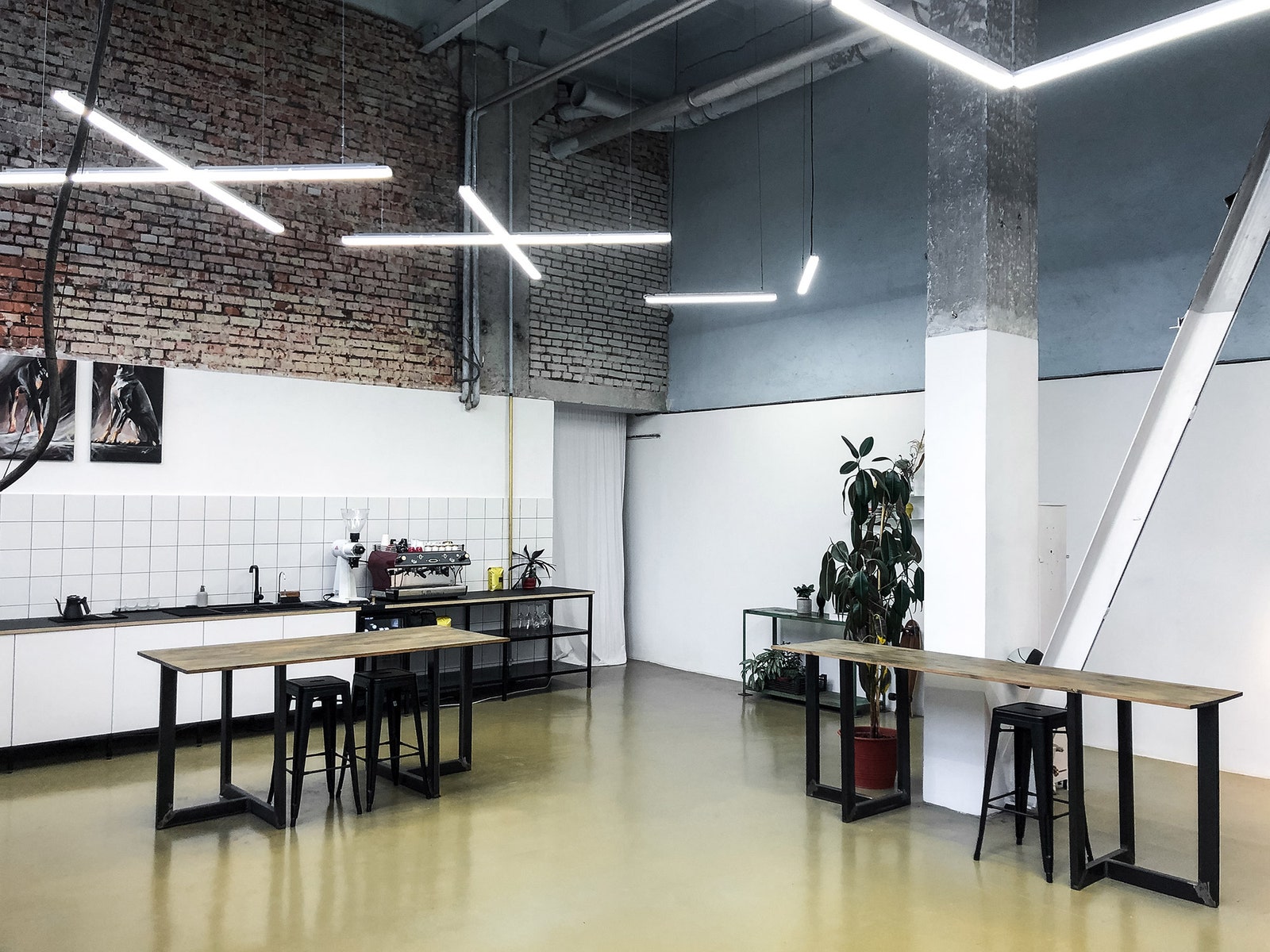 Необычная ростерия в Минске по проекту бюро Zrobym Architects