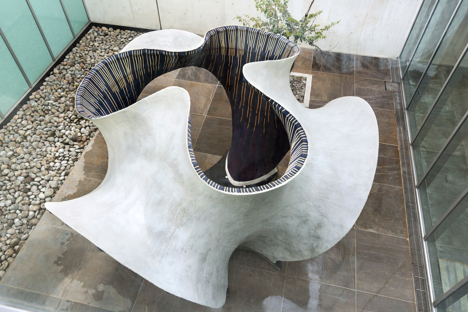 Бетонный павильон Zaha Hadid Architects в Мексике