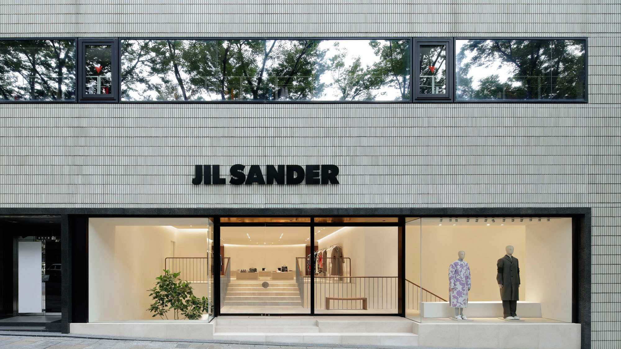 Минималистичный флагманский бутик Jil Sander по проекту Джона Поусона в Токио