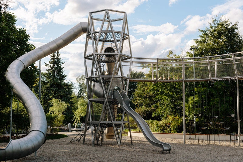 В Парке Горького откроют современную игровую площадку