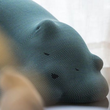 Милый дизайн: фигурки спящих животных от Vitra и Front