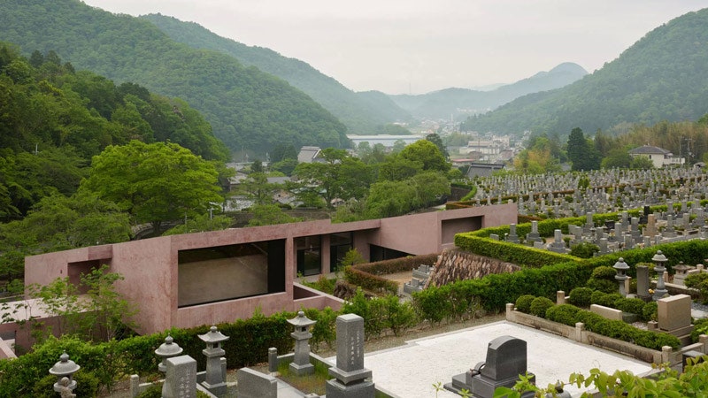 Часовня на кладбище Инагава по проекту Дэвида Чипперфилда
