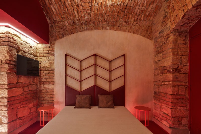 Отель на час фото дизайнерских интерьеров в Праге для интимных встреч