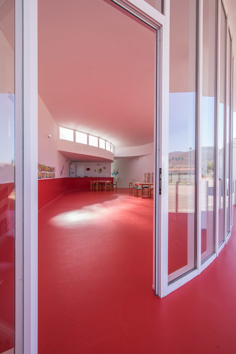 Детская игровая комната дизайн пространства в Гранаде