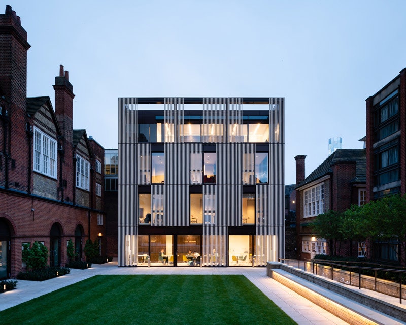 Новое здание колледжа в Оксфорде по проекту Design Engine
