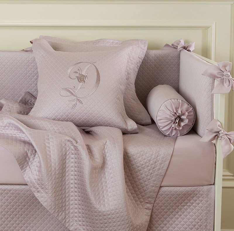 Плед декоративная подушка с вышивкой и валик Perla Lilla.