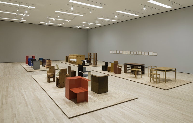 Выставка “Особая мебель” Дональда Джадда в музее СанФранциско