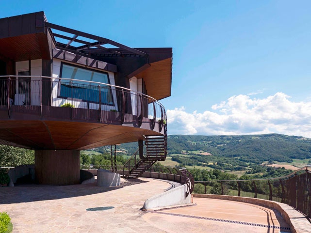 Rotating House: экспериментальный проект от Роберто Росси