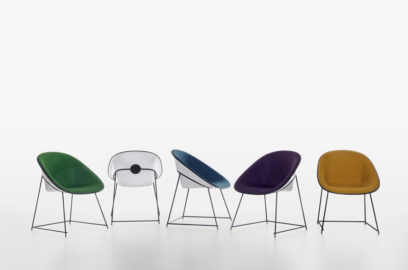 Пластиковое кресло CUP от Константина Грчича и мебельного бренда Plank