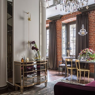 Квартира на Патриарших прудах, 55 м²