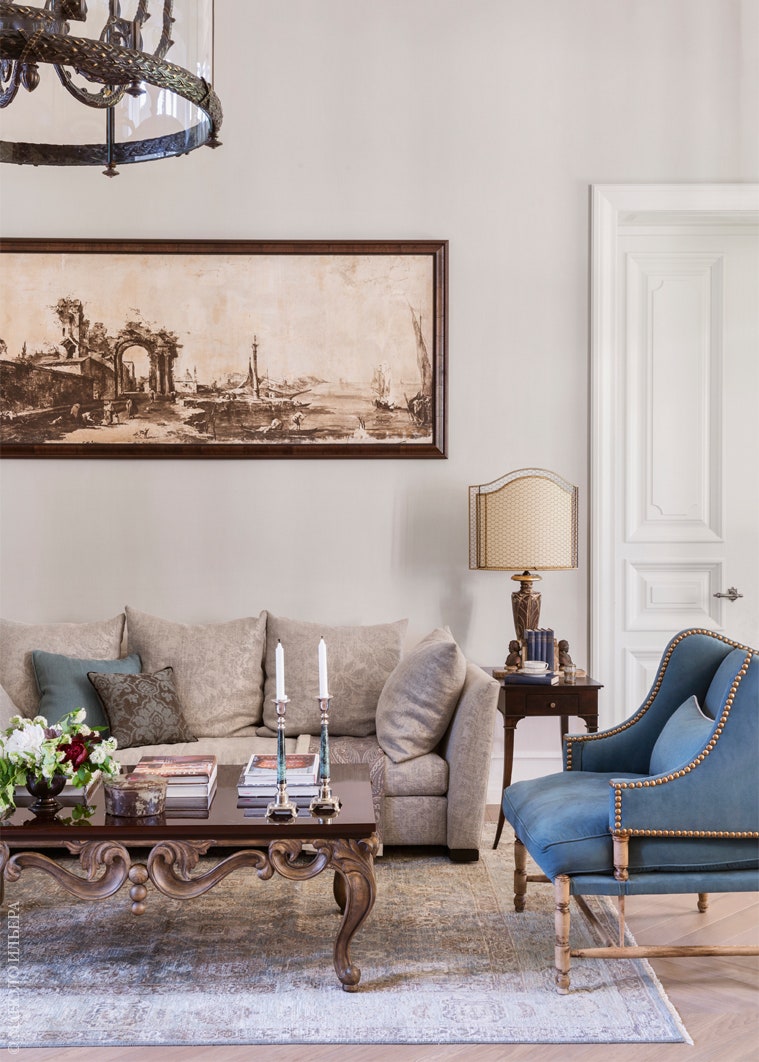Интерьер в классическом стиле фото дома в Подмосковье