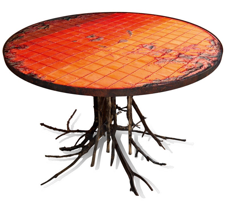 Журнальный столик Tabu металл дерево. Его столешница — копия картины Taboo.