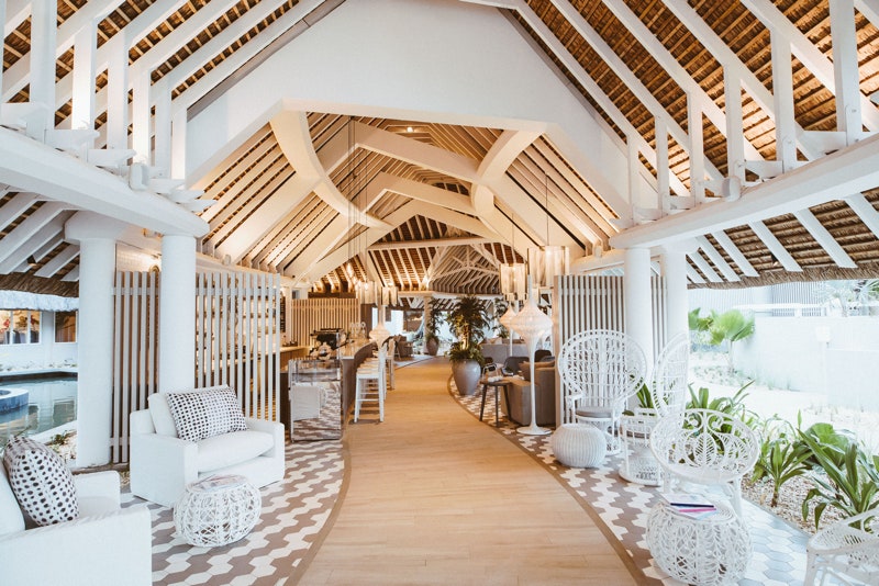 Отель LUX Grand Gaube на Маврикии по проекту Келли Хоппен