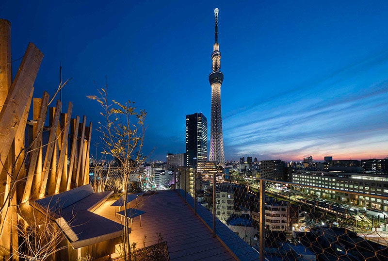 Отель ONETokyo в Токио по проекту Кенго Кумы история создания с фотографиями