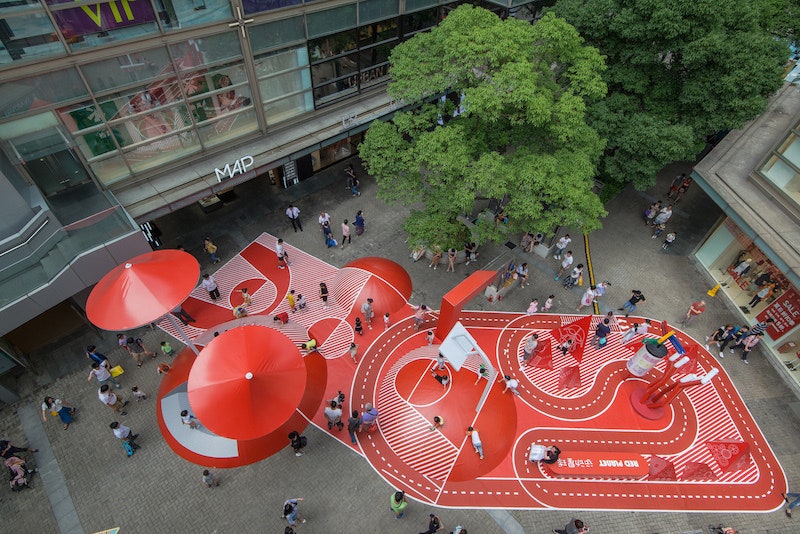 Сюрреалистичная детская площадка в Шанхае по заказу торгового пространства  Life Hub Daning | AD Magazine