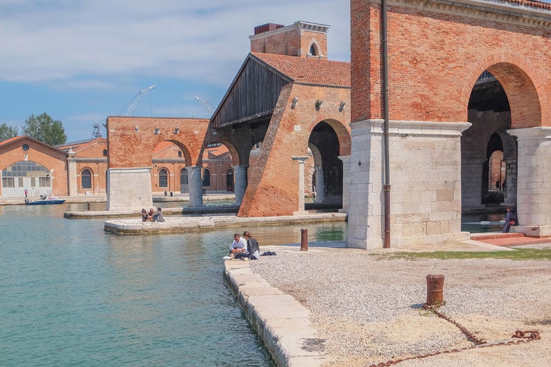 XVI Венецианская архитектурная биеннале кураторы тема жюри участники