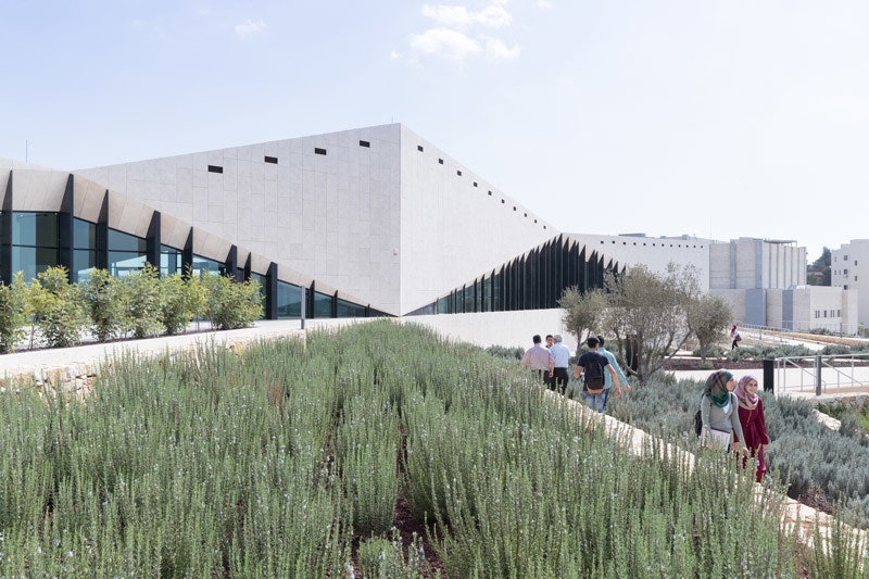 Палестинский музей в Бирзейте работа бюро Heneghan Peng Architects