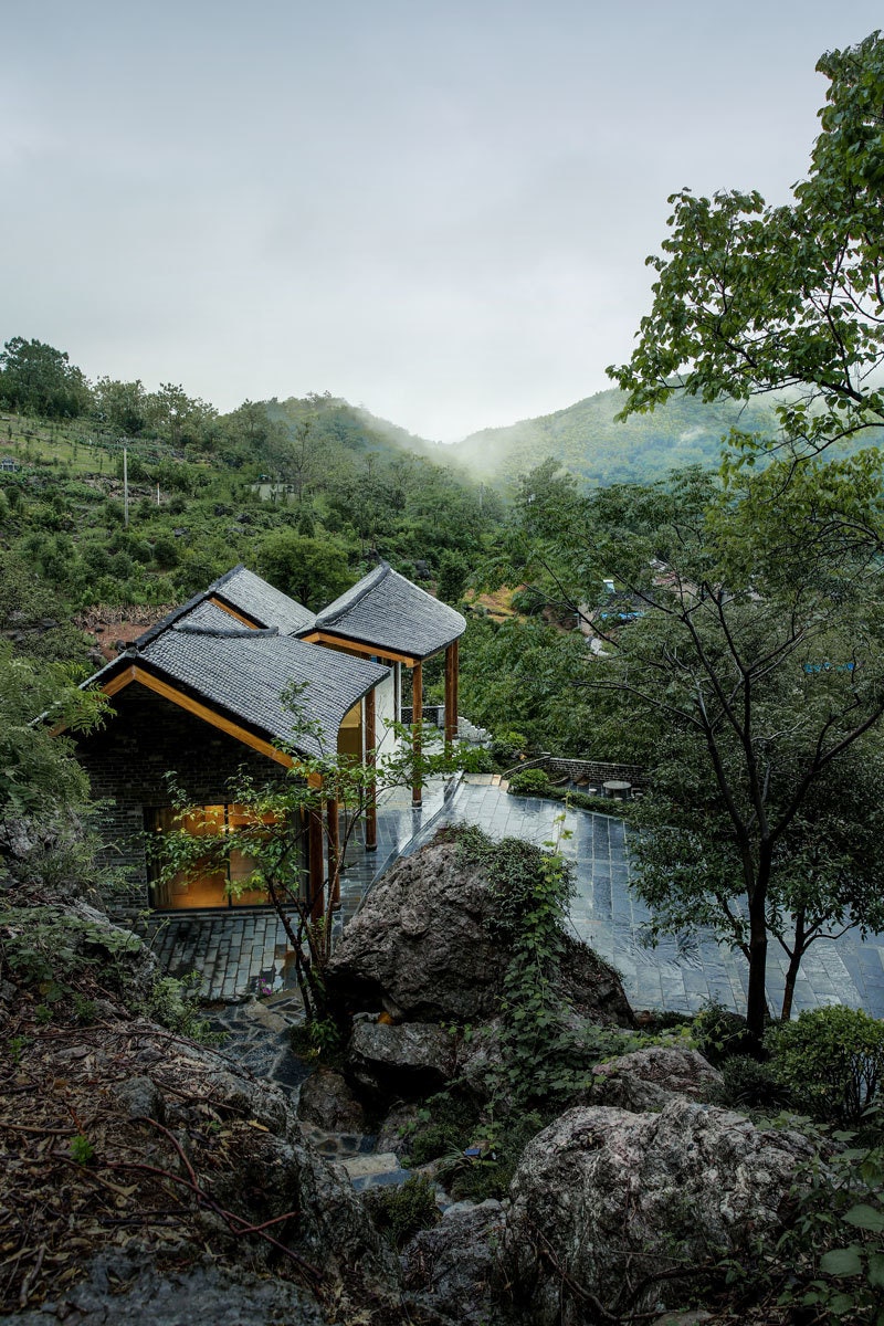Дом на вершине горы в Китае работа бюро RSAA