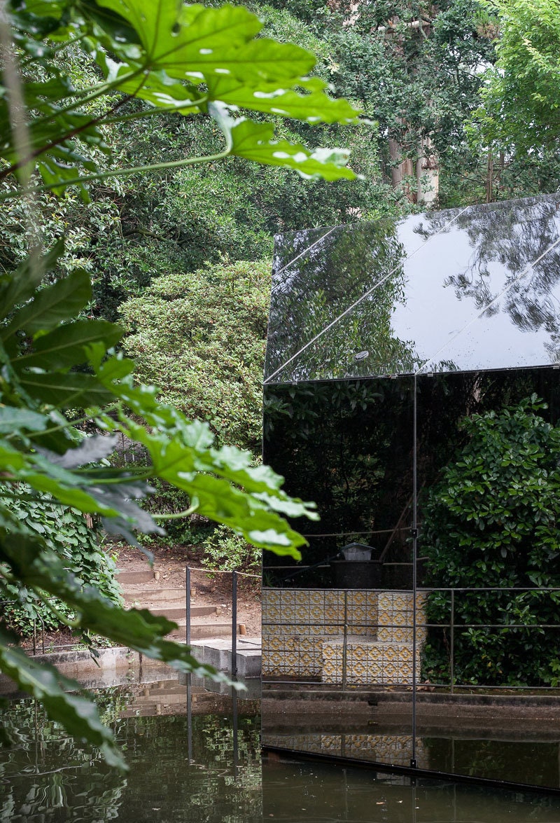 Невидимый павильон Музея современного искусства Серралвеш в Порту