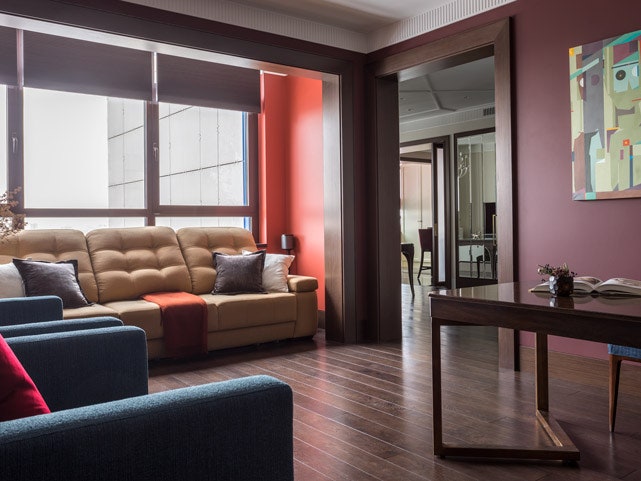 Элегантная квартира в Москве, 240  м²