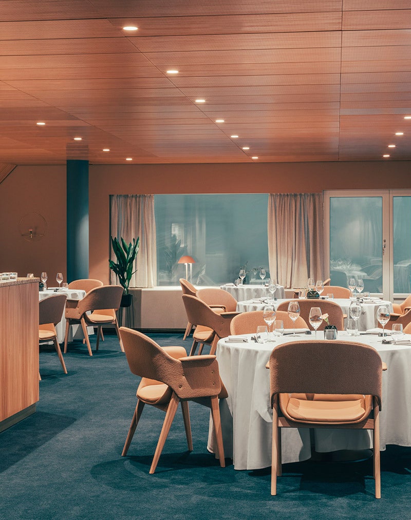Ресторан Palace в Хельсинки фото обновленных интерьеров от студии Note Design