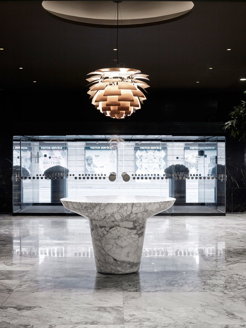 Radisson Blu Royal в Копенгагене после реконструкции фото интерьеров отеля