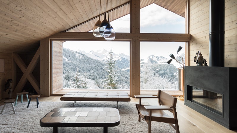 Шале в альпийское деревне работа студии архитектора Алирезы Разави
