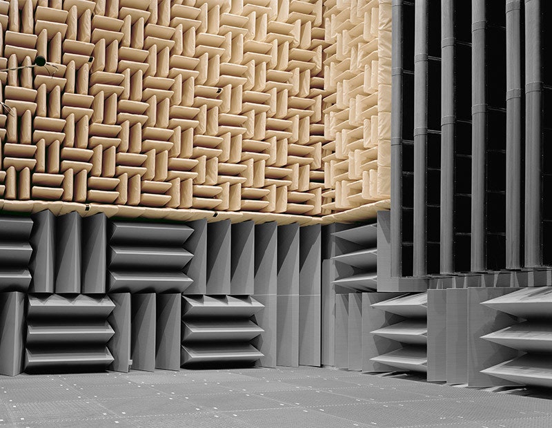 Юлиан Фаульхабер “Тестовый модуль” 2012 Julian Faulhaber Testeinheit  2012 ©Julian FaulhaberVG Bildkunst BonnRAO
