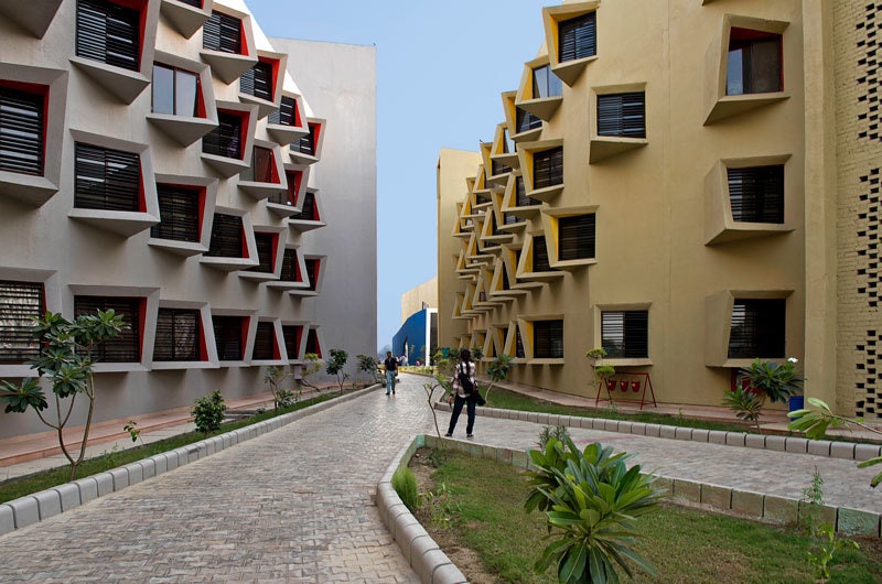 Студенческий хостел в Индии от архитекторов бюро Sanjay Puri Architects